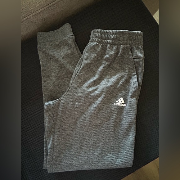 Adidas heather charcoal gray sweatpants; size M. Front pockets. - Picture 1 of 7
